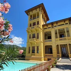 Moorings Hotel Barga
