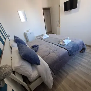Bedroom La Stazione Couette-café